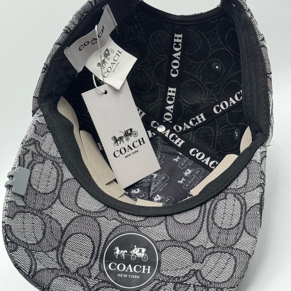Coach Hat - Picture 9 of 10